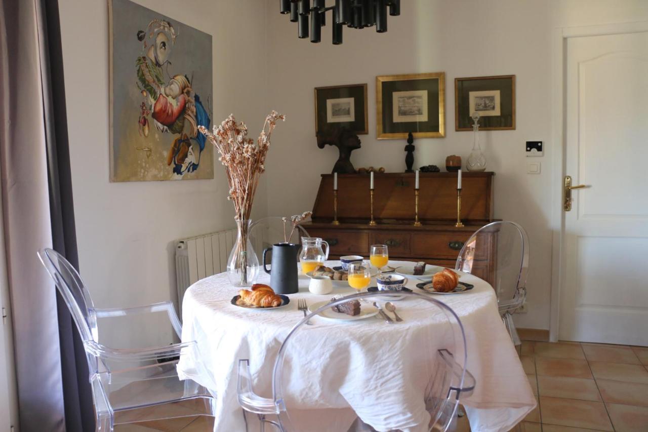Les Chambres De Fanny Cabrieres-d'Aigues ภายนอก รูปภาพ